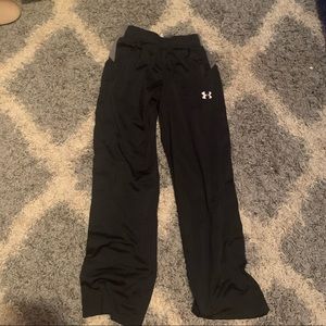 Under Armour sweatpants Kids M